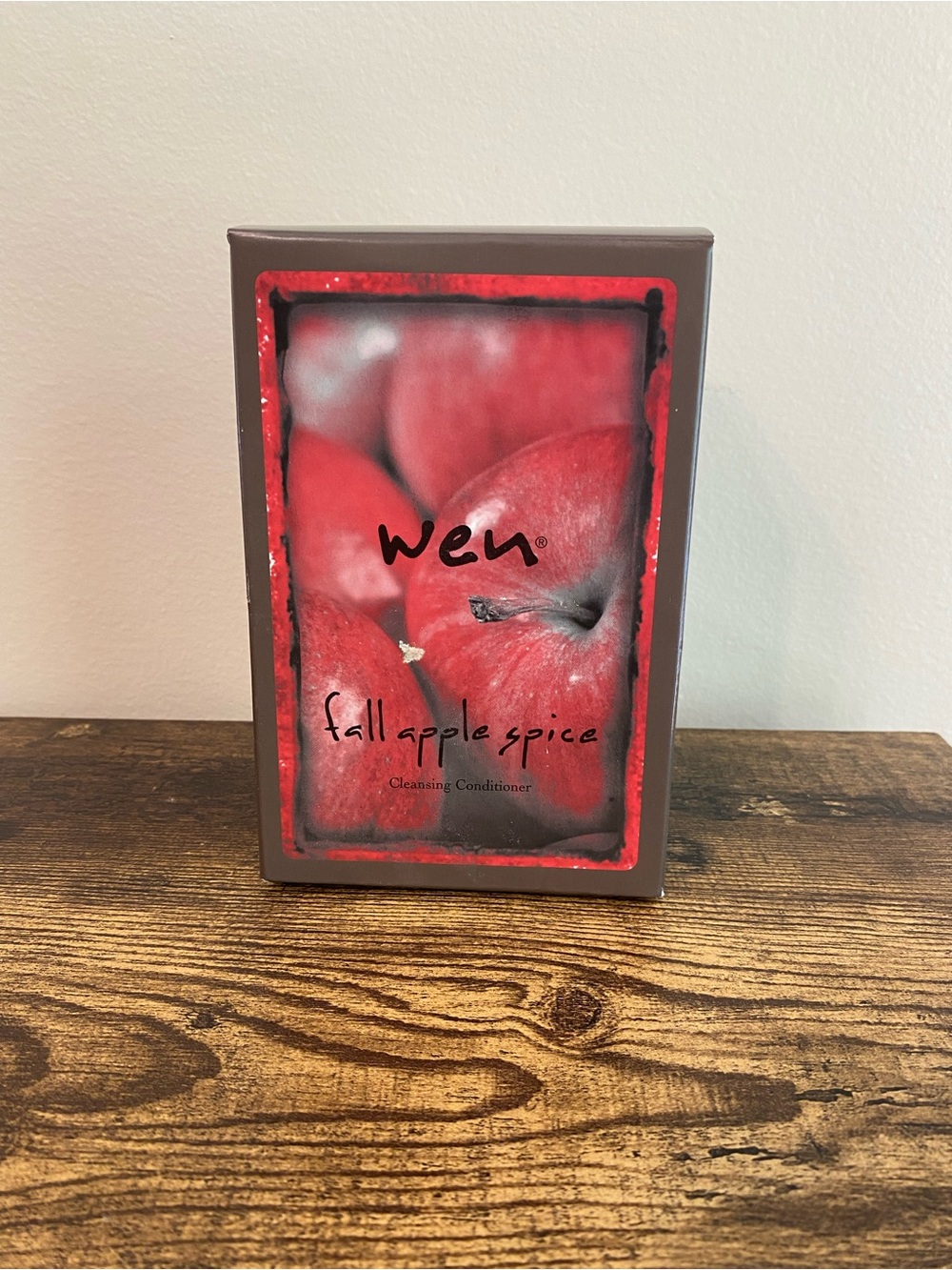 Wen by Chaz Dean,  Fall Apple Spice,  Cleansing Conditioner, new sealed  in box